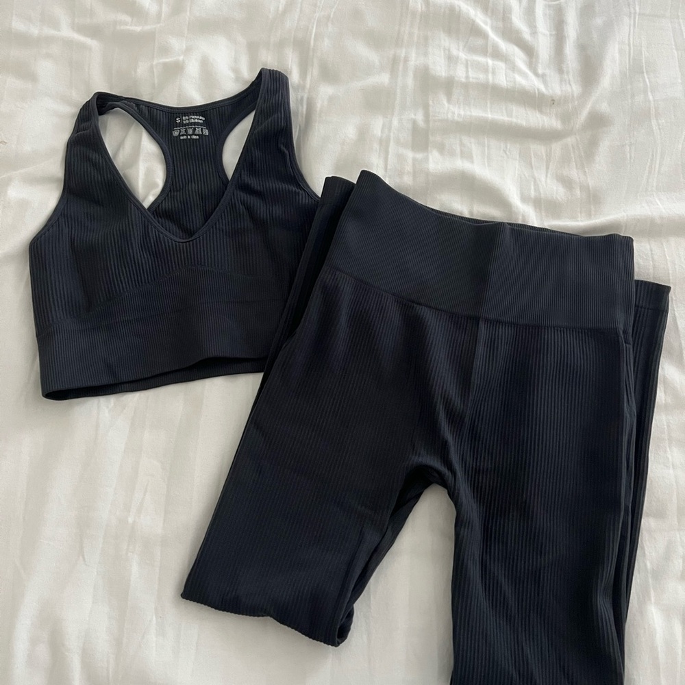 Navy Blue Ribbed Sports Activewear Bra and Leggings Set